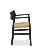 Billede af Bernstorffsminde Møbelfabrik BM2 Armstol SH: 46 cm - Sortlakeret Eg/Natur Flet