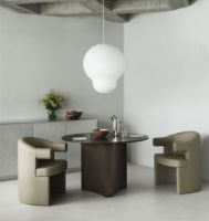 Billede af Normann Copenhagen Bue Spisebord Ø: 120 cm - Brun Bejdset Eg