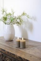 Billede af Sirius Smilla Genopladelige LED Stearinlys Sæt 2 stk. 5x6,5 cm - Varm Grå