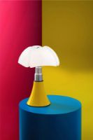 Billede af Lampefeber Pipistrello POP Bordlampe Ø: 40 cm - Yellow/Black