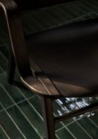 Billede af &Tradition Ax HM11 Lounge Chair SH: 39,9 cm - Dark Stained Oak