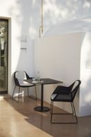 Billede af Cane-line Outdoor Go Cafébord + Breeze Stole Havemøbelsæt - Lava Grey/Aluminium/Black