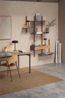 Billede af Eva Solo Dosina Spisebordsstol m. Armlæn SH: 47 - Olieret Eg/Læder Polstring