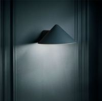 Billede af Frandsen Grasp Wall Lamp Ø: 17 cm - Matt Petroleum