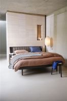 Billede af Auping Noa Sengeramme inkl. Milled hovedgærde og høje hjul 180x200 cm - Chocolate Brown