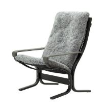 Billede af LK Hjelle Siesta Ovis Lænestol Høj Med Armlæn - Black/Sheepskin Scandinavian Grey