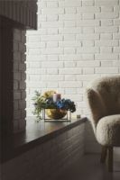 Billede af Audo Copenhagen Ingeborg Loungestol SH: 40 cm - Sheepskin Sahara/Eg