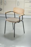 Billede af FDB Møbler J183 Holmen Stablestol m. armlæn - Sort stål, Eg, Taupe 