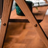 Billede af Kristian Juul Hylde Til KAYA TV-Stander - Eg