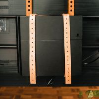 Billede af Kristian Juul Konsolophæng til TV-Stander - Sort/Messing