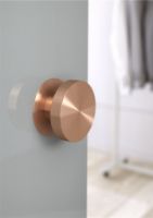 Billede af FROST NOVA2 Vest 1990 Dørgreb Ø: 5 cm - Børstet Guld