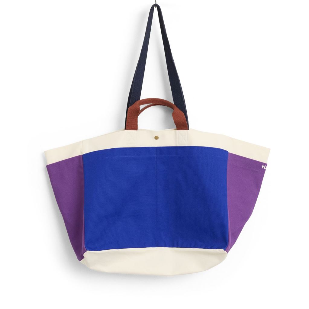 Billede af HAY Weekend Bag Medium 26x35,5 cm - Electric Blue Multi 
