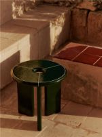 Billede af Ferm Living Deya Side Table Ø: 47 cm - Dark Green 