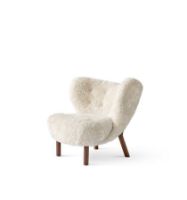 Billede af &Tradition Little Petra VB1 Lounge Chair SH: 40 cm - Oiled Walnut/Sheepskin Moonlight