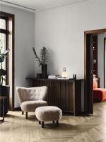 Billede af &Tradition Little Petra VB1 Loungechair & ATD1 Pouf - Oiled Walnut/Karakorum 003