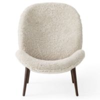 Billede af Vipp 466 Lodge Lounge Chair H: 91,5 cm - Dark Oak/Curly 09 Off-white