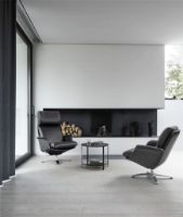 Billede af BERG Furniture Nasa Lav Lænestol SH: 46 cm - Mat Aluminium/Berg Soft Sort Læder
