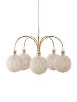Billede af Le Klint 101 Chandelier Pendel Small Ø: 66 cm - Messing/Hvid 