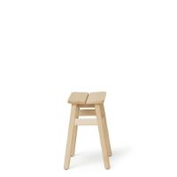 Billede af Form & Refine Angle Stool B: 38 cm - Bøg