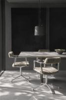 Billede af Vipp 452 Swivel Stol Gliders u. Hjul - Aluminium/Curly 07/Umber Limited Edition 